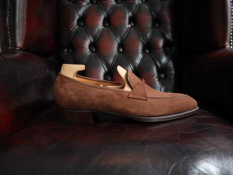 "Antibes II" in Mink Suede - KN14