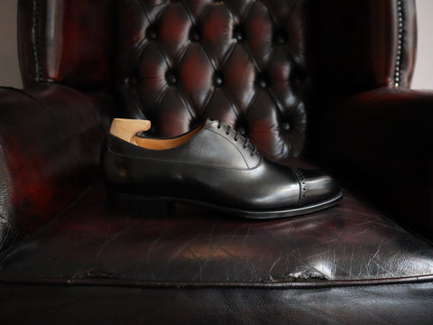 "Warwick" in Black Calf - R18