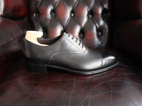 "Oxford" in Black Calf - DG70