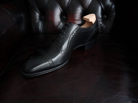 "St James II" in Black Calf - TG73